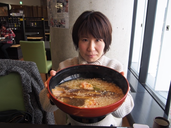 道の駅みつ 魚菜屋 ととなや の超大きい 大名にゅうめん を食べてきた 赤穂の塩 あまおうソフトクリームも たつのグルメの種 姫路の種