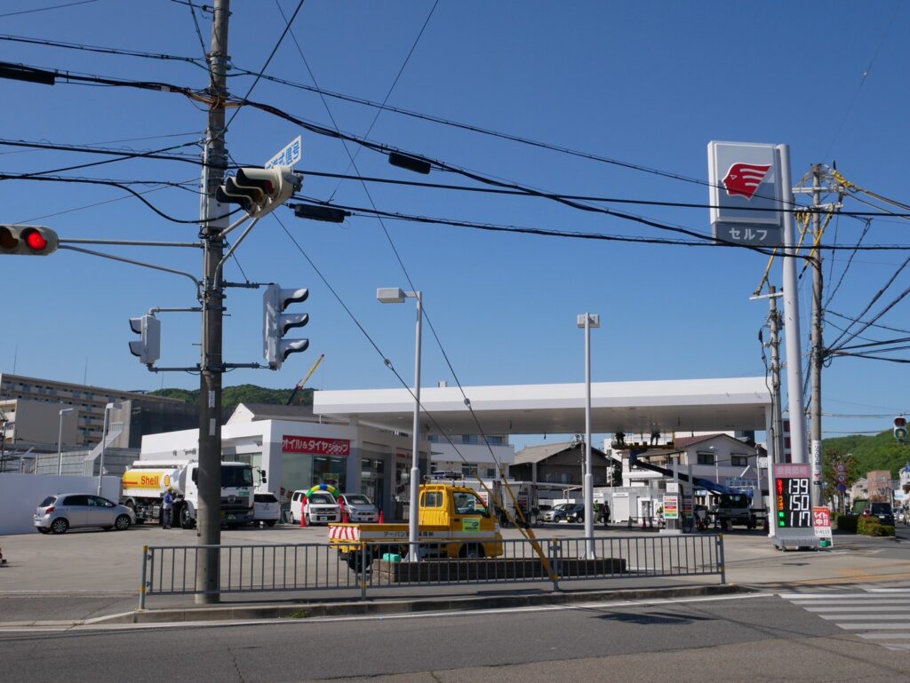御立交差点のガソリンスタンドが昭和シェルじゃなくなってる 姫路の種
