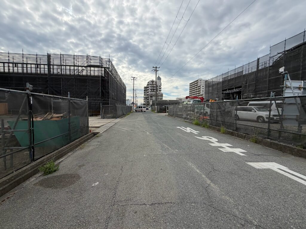 工事中の建物