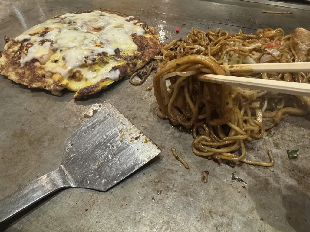 チャンポン焼きの麺リフト