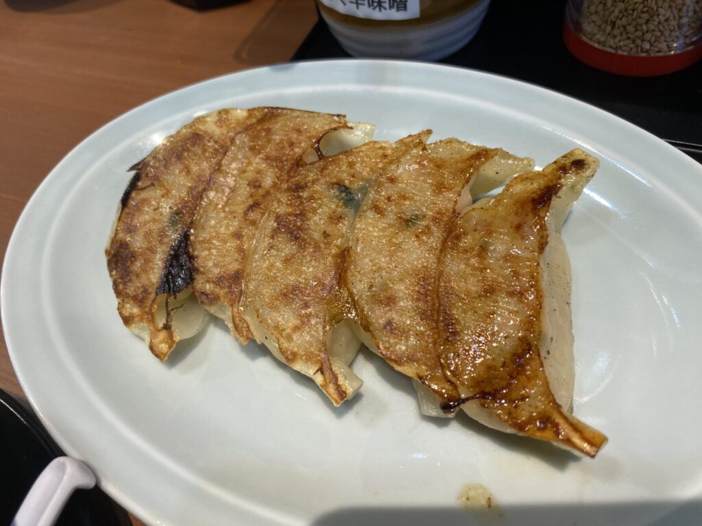 くじらAセットの餃子