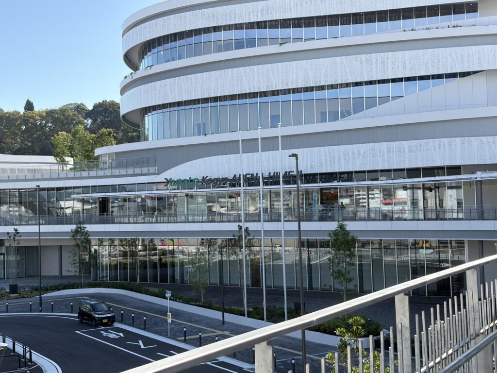 オープン初日の大和工業アリーナ姫路