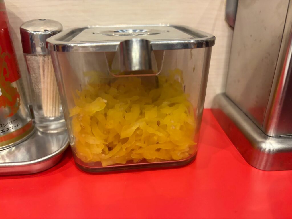 卓上の調味料