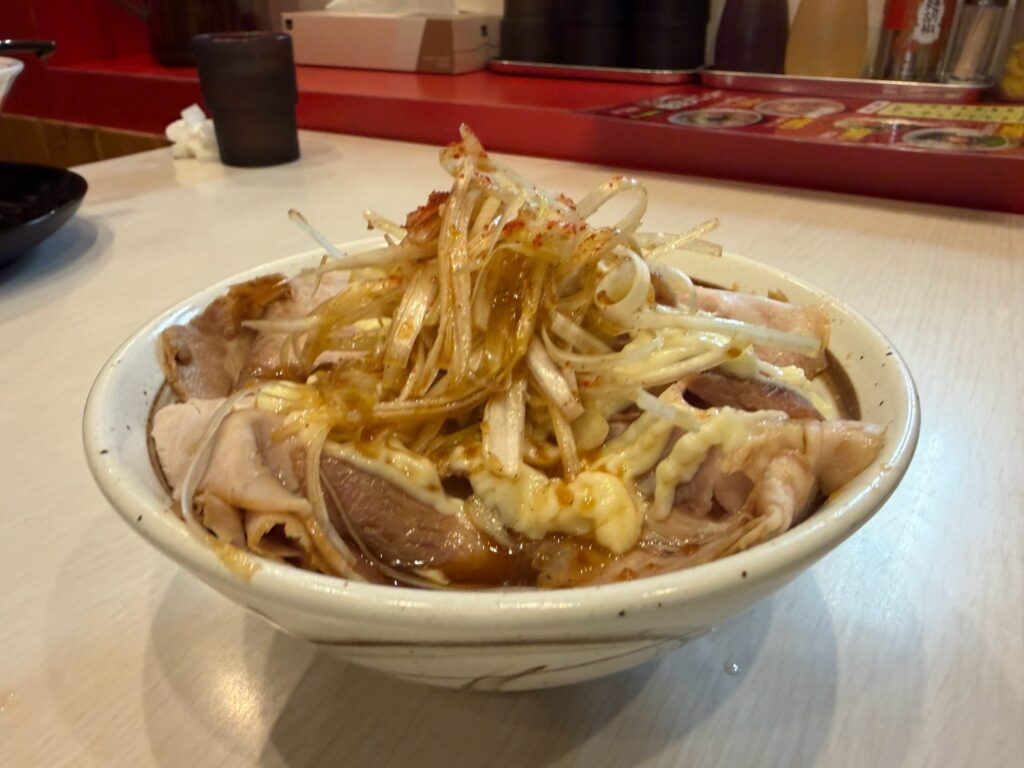 ねぎマヨチャーシュー丼